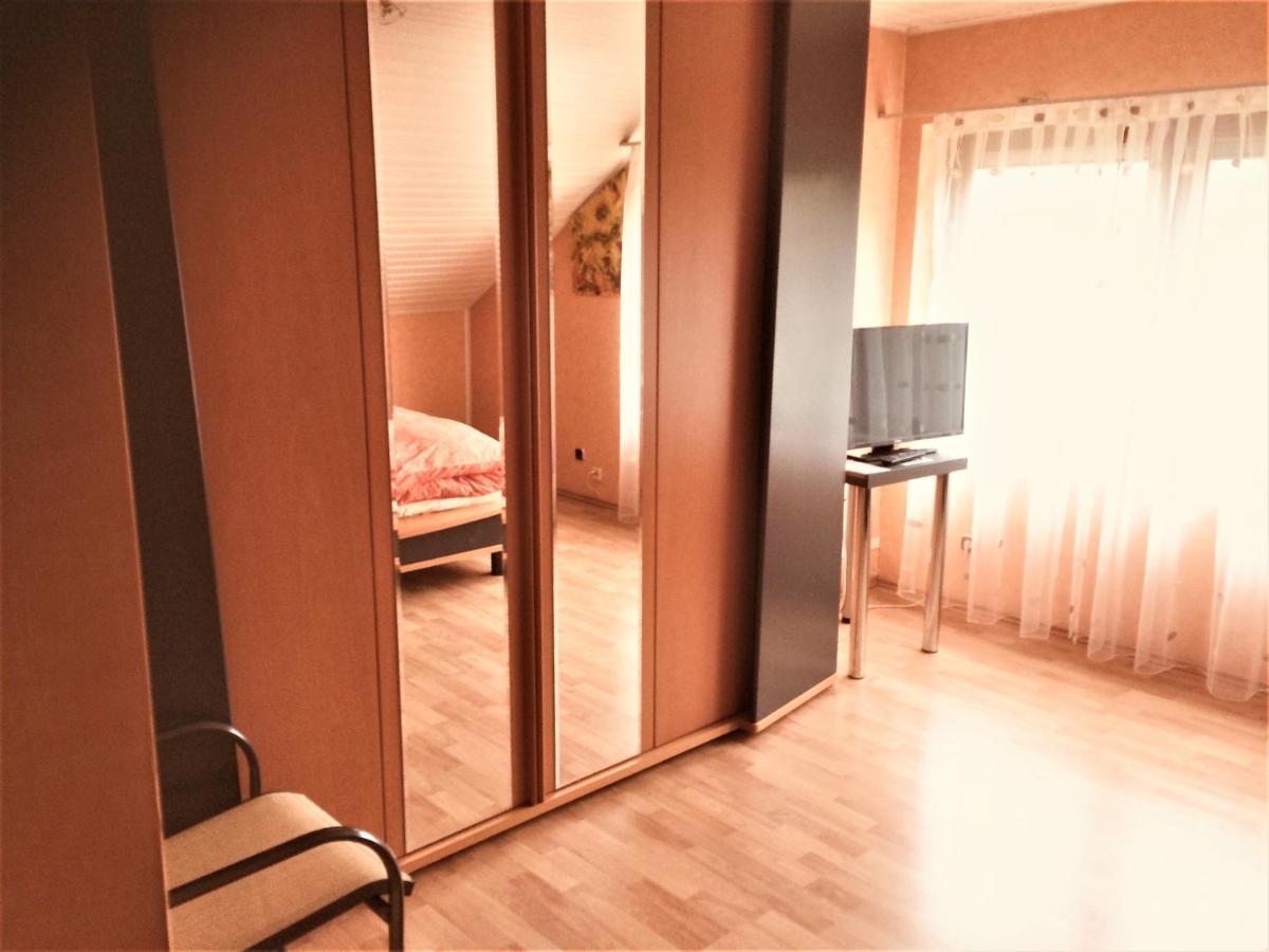 Super Xxl Ferienwohnung 73 Qm, Mit Balkon Cadolzburg Exterior photo